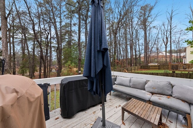 Building Photo - 9429 Shallcross Way