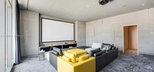 Building Photo - 45 SW 9th St