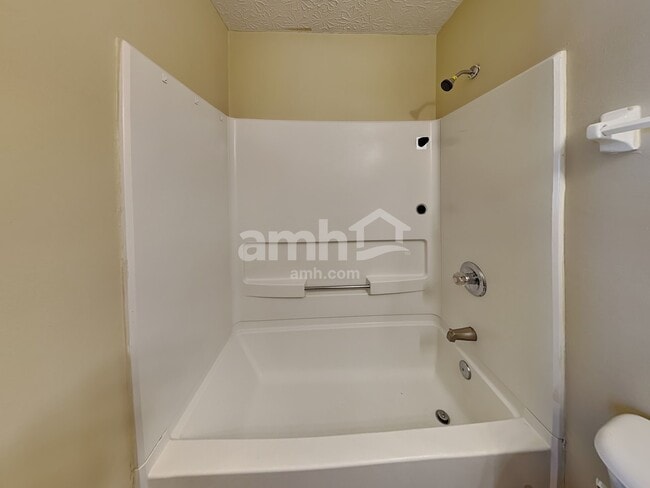 Building Photo - 514 Hannifin Dr