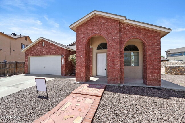 Building Photo - 3141 Fury Point Pl