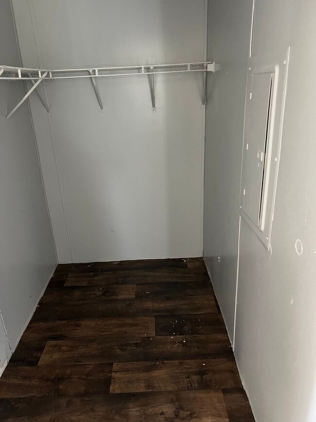 Building Photo - 3 BR 2 Bath 1,280 sq ft singlewide mobile ...