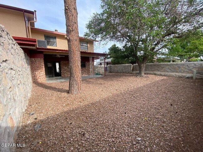 Building Photo - 1826 Jack Nicklaus Dr