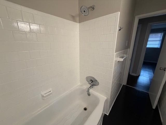 Building Photo - 914 E David Langan Dr