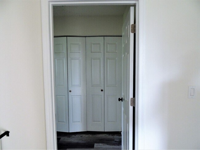 Building Photo - Newly Renovated 3 Bedroom 2 Bathroom House for Rent