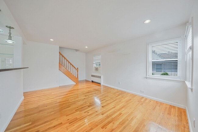 Building Photo - 133 Andrews Rd