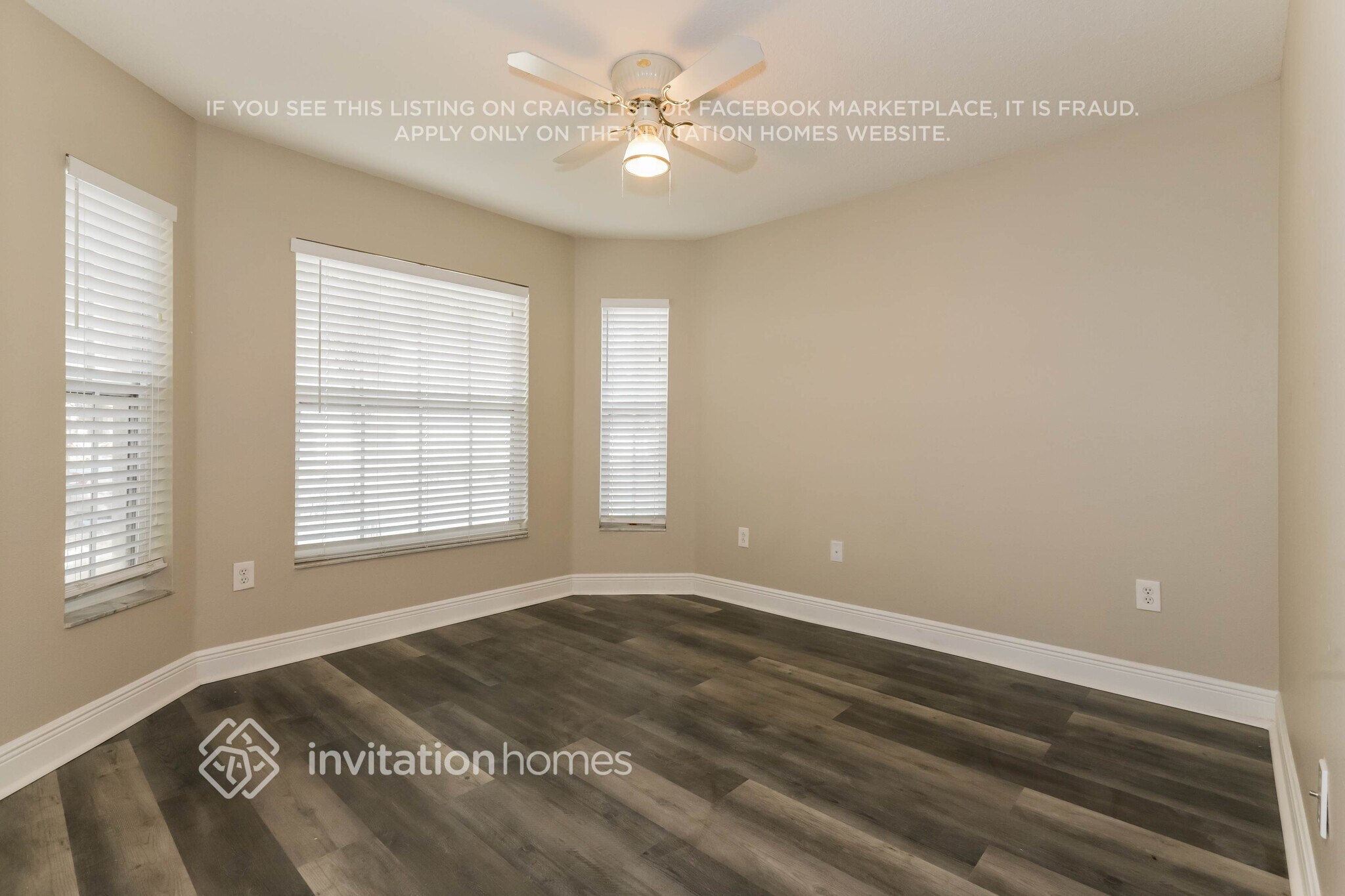 Building Photo - 513 Somerstone Dr