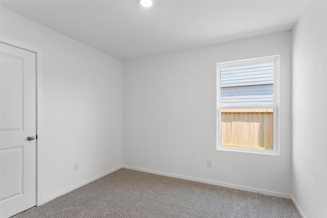 Building Photo - 40839 Hawthorne Glades St