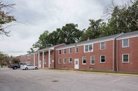 Building Photo - Lincoln Square Apartments