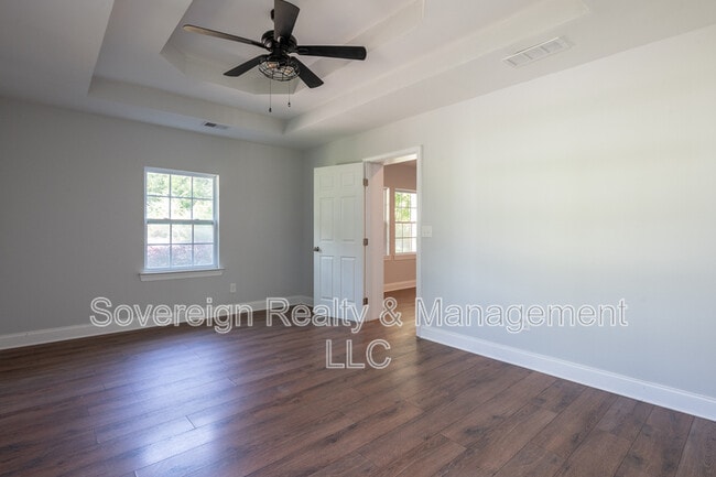 Building Photo - 331 Camilla Cir SW