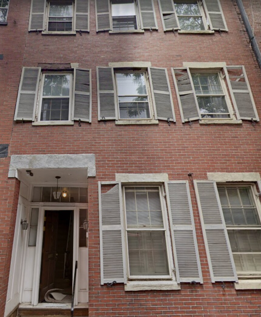 Building Photo - 12 Melrose St
