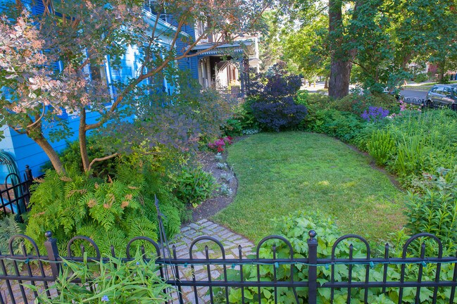 Building Photo - 63 Meigs St