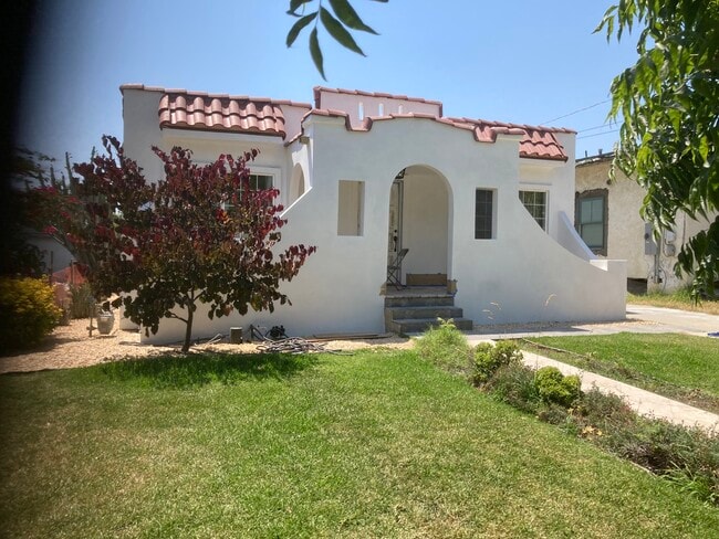 Primary Photo - 1781 Glen Ave