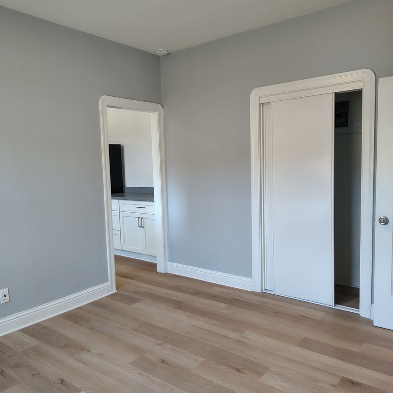 Building Photo - 2684 73rd Ave