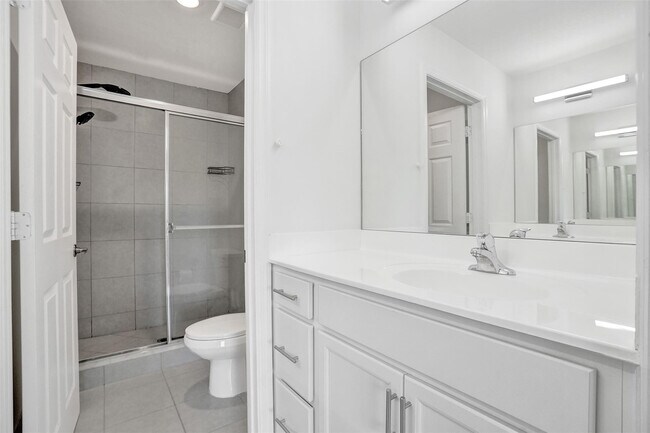 Building Photo - 4748 SW 63rd Terrace