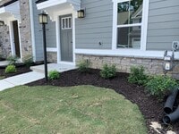 Building Photo - 1746 Defiance Dr