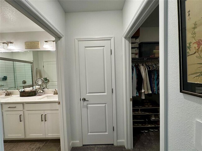 Building Photo - 32040 Griffin Sands Ln