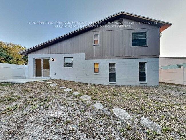 Building Photo - 2714 Doerun Ct