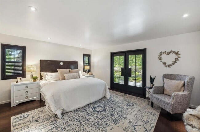 Building Photo - 1929 Mora Ave