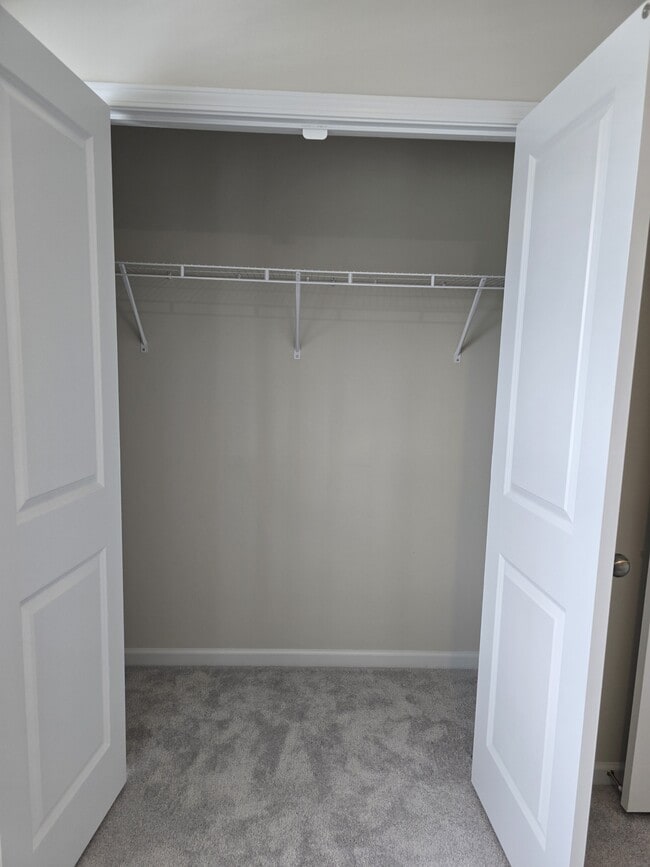 Building Photo - 1806 Autumn Mist Dr