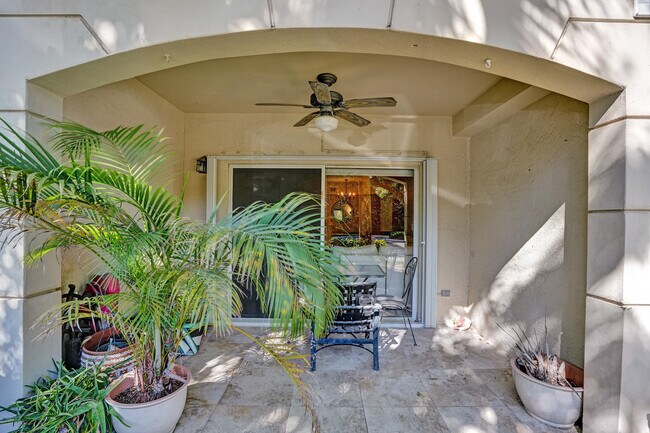 Building Photo - 2113 Tuscany Way