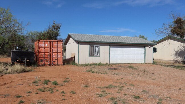 Building Photo - 6206 S Ranch Rd