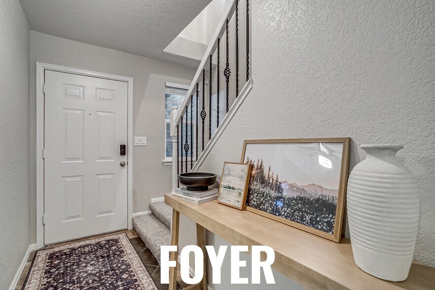 Building Photo - 13031 Dexter St