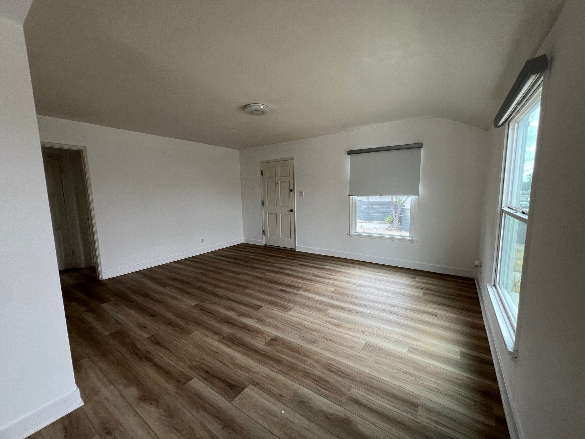 Building Photo - 5975 W 86th Pl