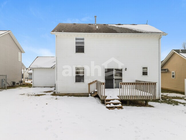 Building Photo - 3042 Bauer Dr