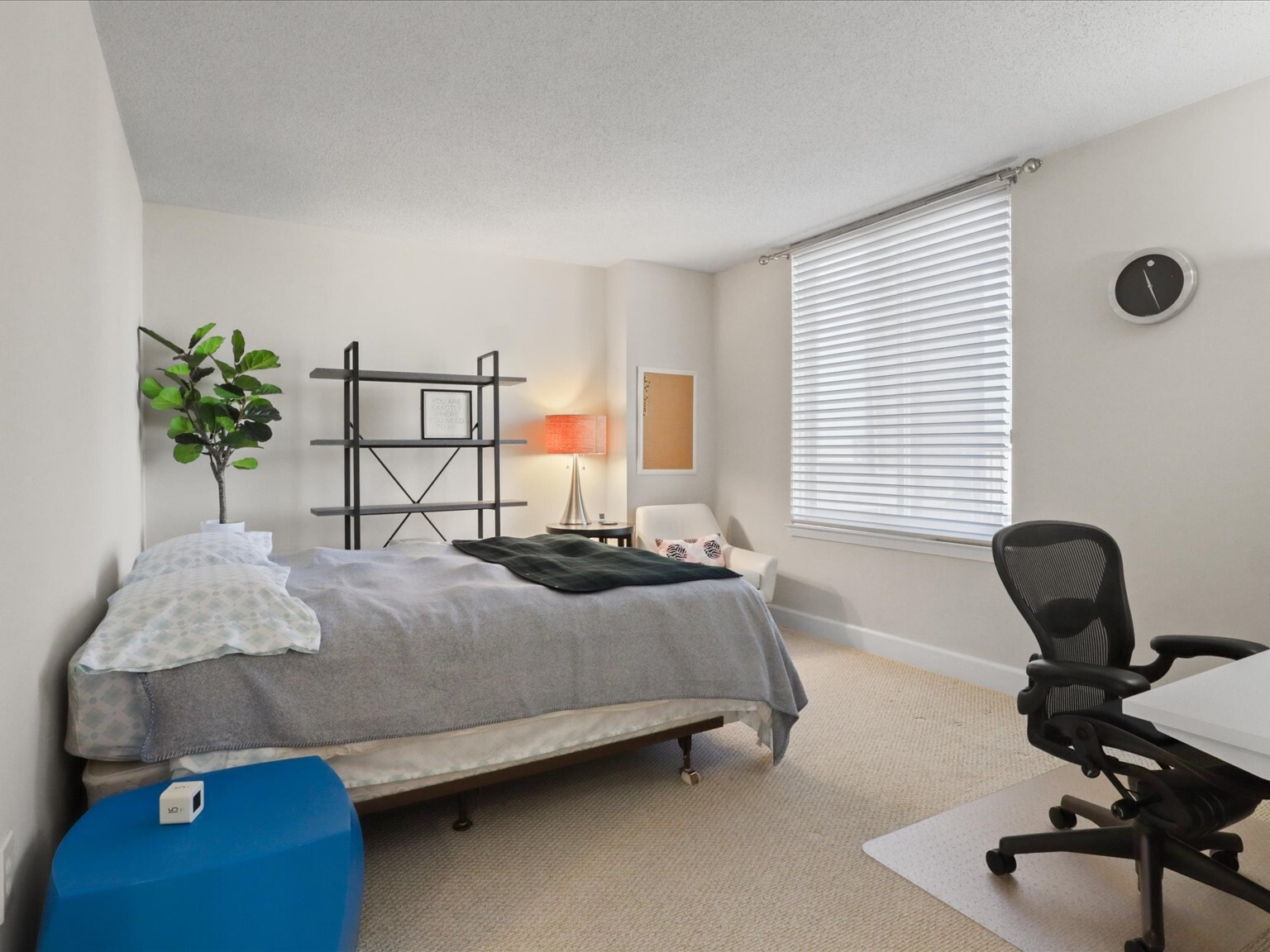 Building Photo - 1220 N Fillmore St