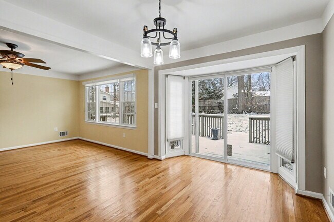 Building Photo - Welcome Home!