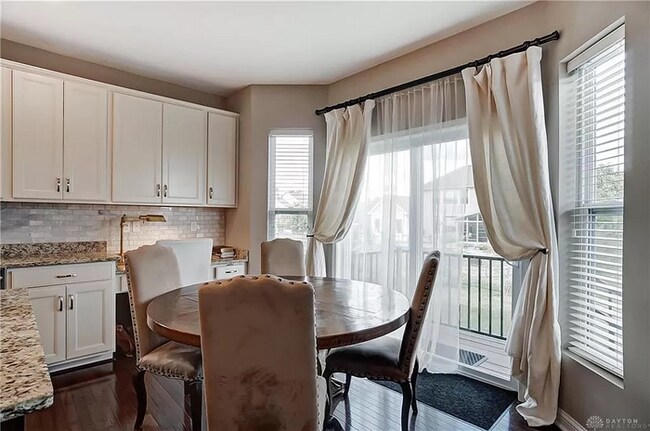 Building Photo - Charming 4 beds 5 bath in Centerville!