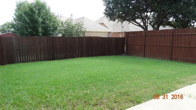 Building Photo - 8026 Palisades Dr