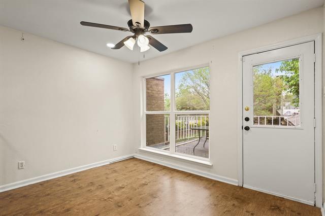 Building Photo - 2211 Salem Dr