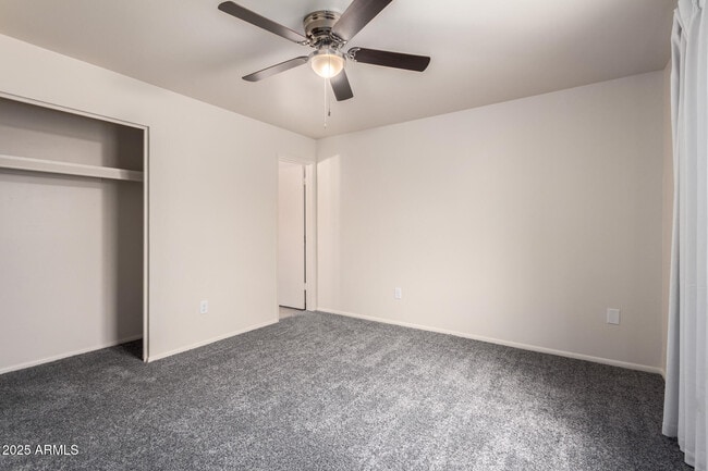 Building Photo - 1122 E Marny Rd