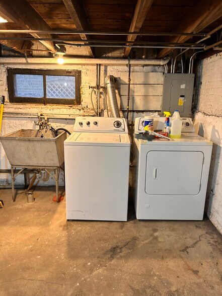 Building Photo - 1307 Harlem Ave