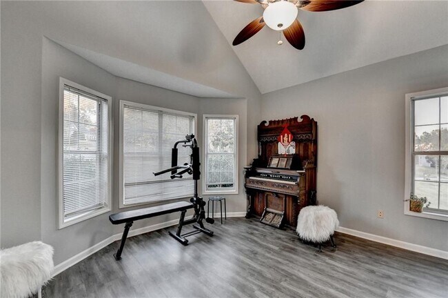 Building Photo - 235 Ruby Forest Pkwy