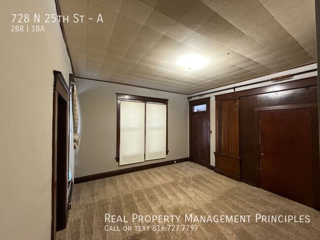 Building Photo - 728 N 25th St