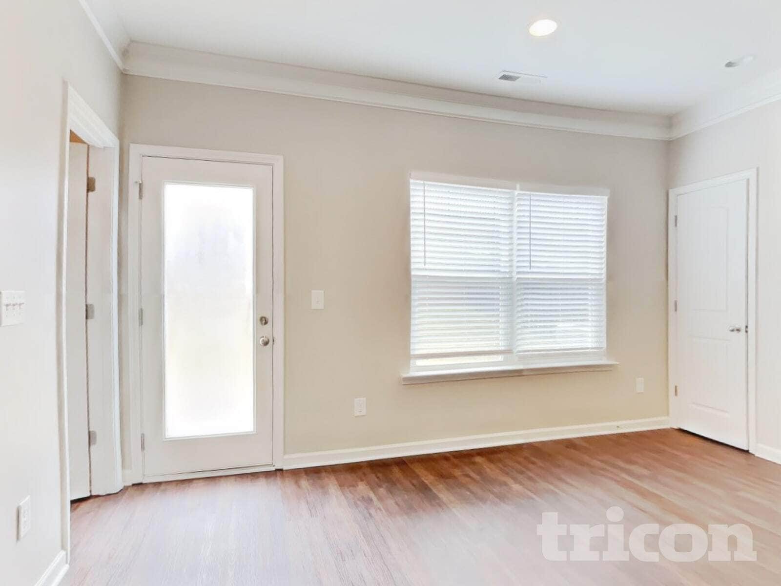 Building Photo - 28 Ashview Dr