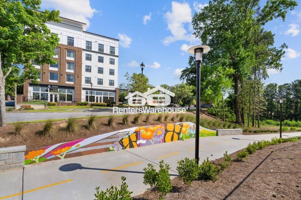 Building Photo - 5200 Peachtree Rd