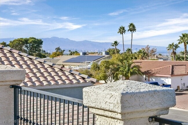 Building Photo - 391 E Kimberly Dr