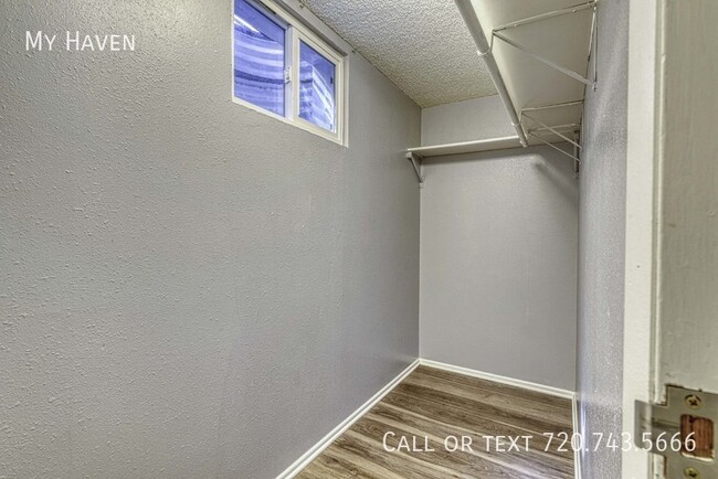 Building Photo - Renovated 3 bedroom close to the best of E...