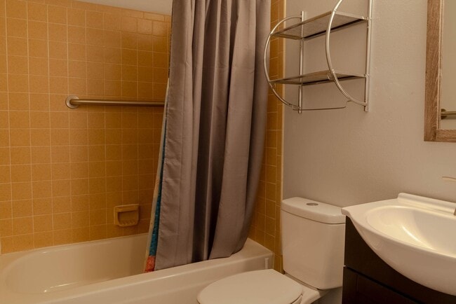 Building Photo - 7875 Chimney Terrace