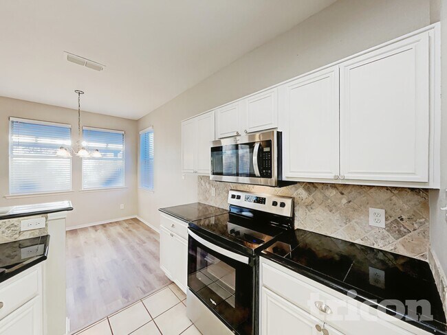 Building Photo - 13354 Dove Ranch Rd