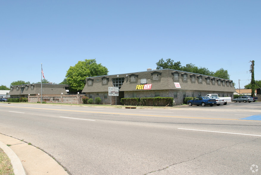 Building Photo - Bethany Park