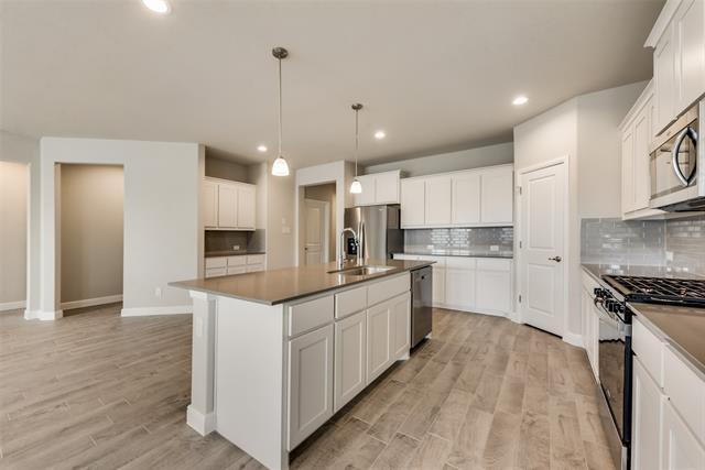 Building Photo - 14425 Bootes Dr