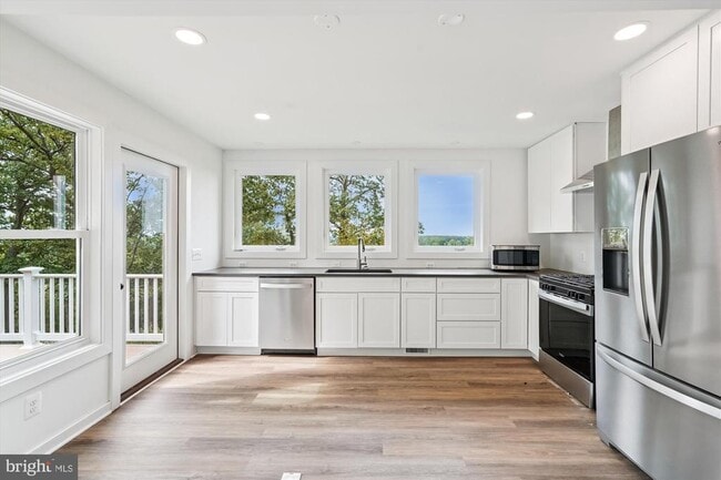 Building Photo - 25490 Kipps Ln
