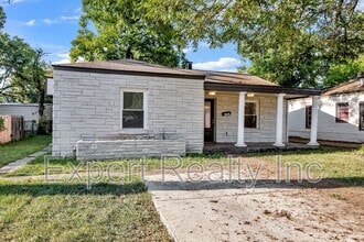 Building Photo - 1861 Woodland Ave SW