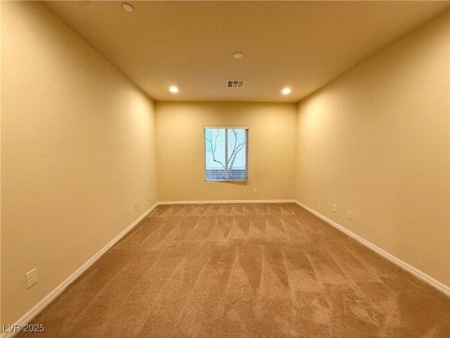 Building Photo - 2600 Bechamel Pl