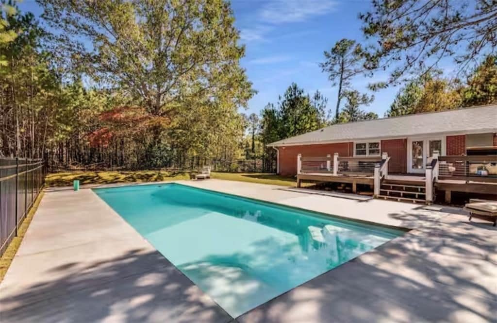 Building Photo - 4050 Washington Rd