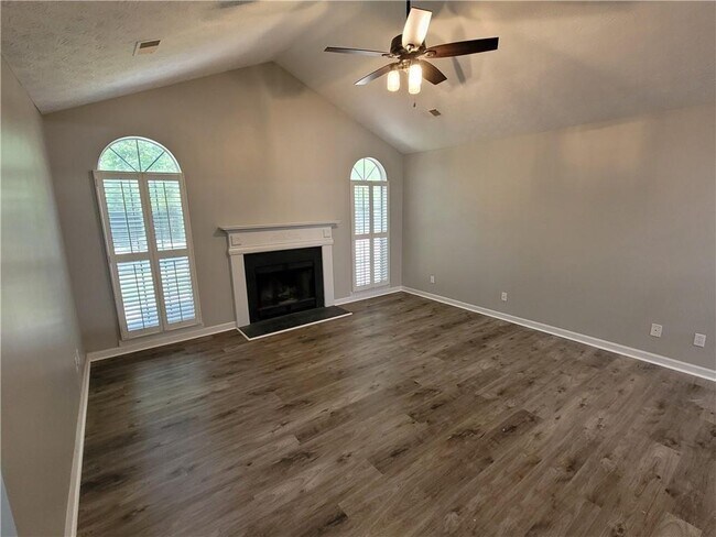 Building Photo - 8040 GA-54